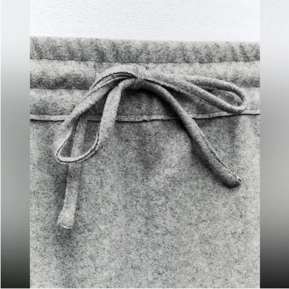 Zara, Mid-Gray, STRAIGHT FELT TEXTURE SKIRT, Large